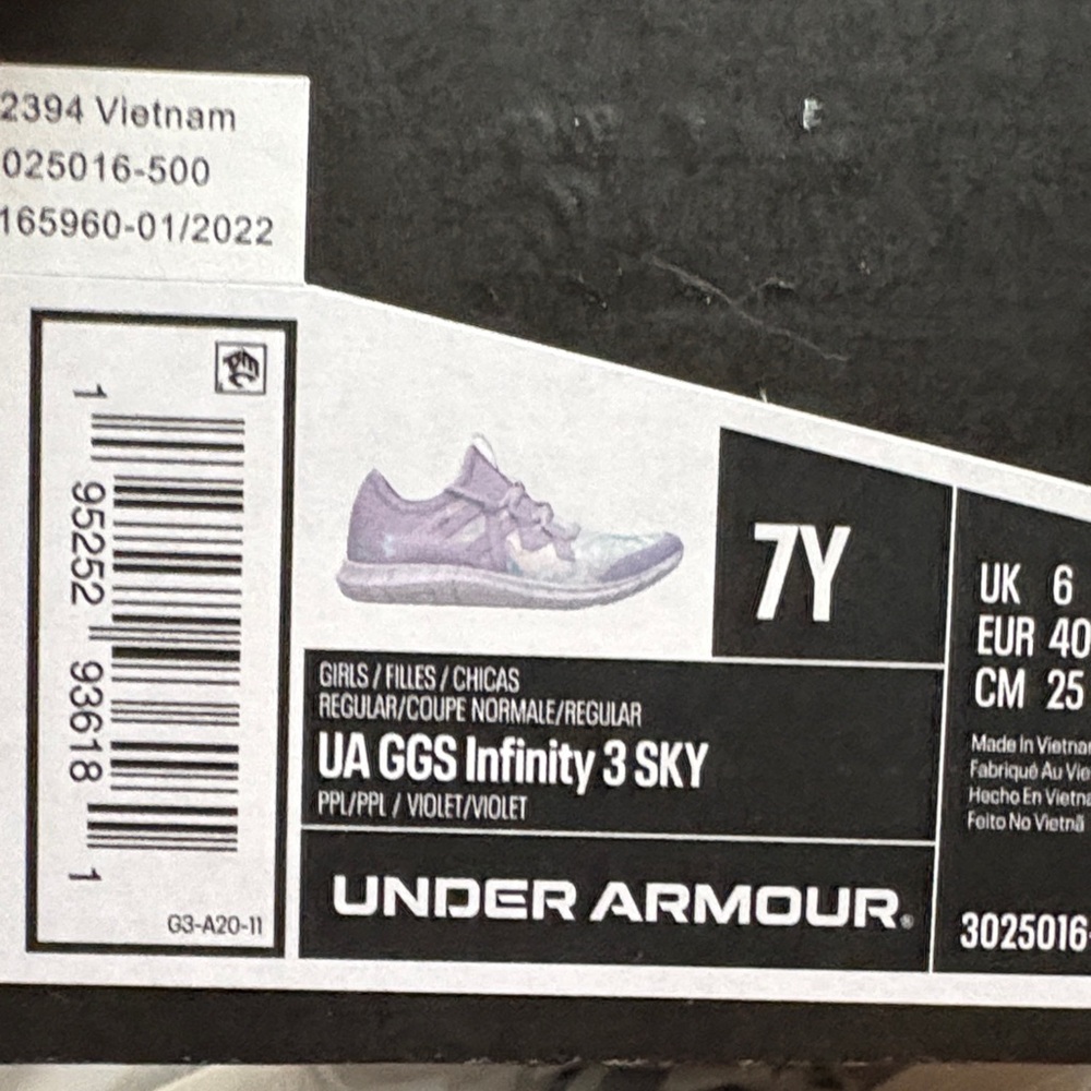 Under Armour Purple Infinity 3 Sky Sneakers
